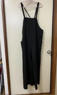 黒　オーバーオール　ジャンバースカート　パンツ　ブラック