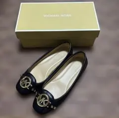プロフィール必読様専用　MICHAEL KORS ブラック フラットシューズ