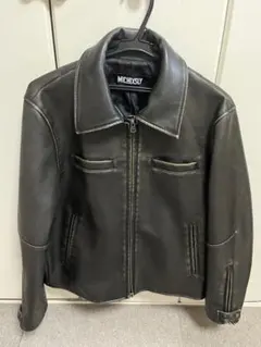 美品✨ SLY スライ ライダース 本革 やぎ革 レザー 総柄 ブラック M 美品✨ SLY スライ ライダース 本革 やぎ革 レザー 総柄