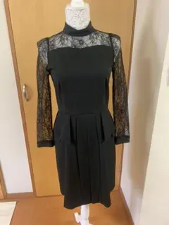 ペプラムレースドレス　膝丈ワンピ　パーティ　お呼ばれ　結婚式　オケージョン