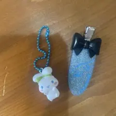 シナモロール　サンリオ　前髪クリップ　キーホルダー