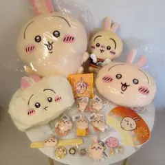 ちいかわ♥クッション♥ぴたれすと♥BIGぬいぐるみポーチ♥うさぎ大量