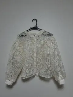 アイボリー 花柄 レース ブラウス 長袖