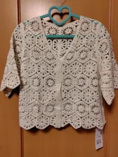 【新品未使用タグ付き】Honeys　クロシェ風カーディガン　オフホワイト　M