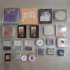 アイシャドウパレットセット まとめ売り　アイシャドー　コスメまとめ売り