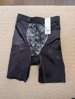 ワコールハミデンヌ64Mブラックロングガードル