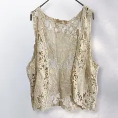 Item thumbnail for item fbc72953-fc48-4a9c-a978-344877cf67b8