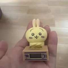 ちいかわ うさぎカプセルトイ 微コ〜！ フィギュア