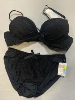 C75M フェアリー　花柄刺繍×レース　ブラ＆ショーツセット　ブラック