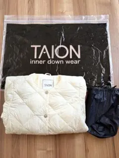 タイオン ダウンジャケット