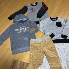 裏起毛トレーナー3着、パンツ1着