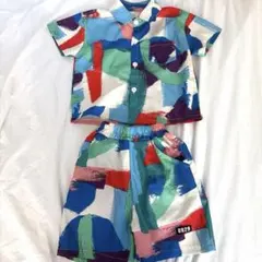 ベビー服　セットアップ　カラフル