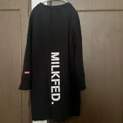 MILKFED. ブラック ロゴプリント チュニックのサムネイル
