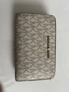 MICHAEL KORS 二つ折り財布