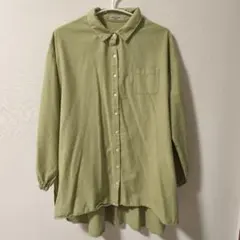 オリーブグリーン 長袖シャツのサムネイル