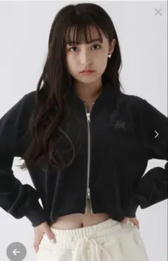 ベロアトップス