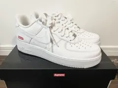 Supreme ×Air Force 1 ホワイト