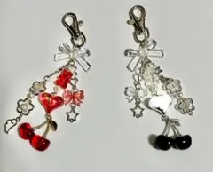黒×赤 さくらんぼ ビーズキーホルダー 2個セット バッグチャーム