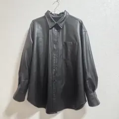 【UNIQLO】ブラックレザージャケット