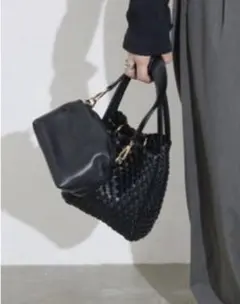 ジャーナルスタンダードバック