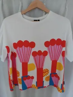ユニクロ UNIQLO　マリメッコ　Tシャツ　Lサイズのサムネイル