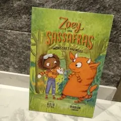 Zoey and Sassafras洋書