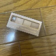 CANMAKE カラーミキシングコンシーラー 01のサムネイル