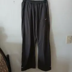 美。NIKEレディースドライトレーニングパンツ Mサイズのサムネイル