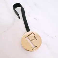 美品♡﻿ FURLA フルラ チャーム ゴールド ブラック バッグチャーム