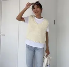 CHERI Vネックニットベスト　アイボリー
