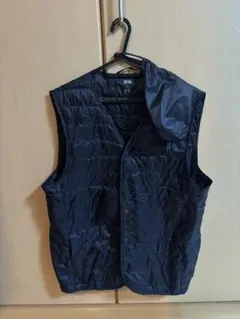 ネイビー ダウンベスト インナー ユニクロ UNIQLO Mサイズ 収納袋付き