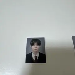 txt ヨンジュン　証明写真