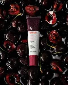 Glossier Balm Dotcom Black Cherry 15mlのサムネイル