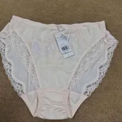 トリンプ 3L ピンク刺繍ショーツ