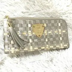 Item thumbnail for item 8f2b5d9e-b6a1-4609-97d5-7d2eecaeea5d