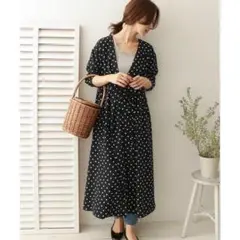 美品✨定価１.１万❤️　黒　ドアーズ　ドットカシュクールガウンワンピース