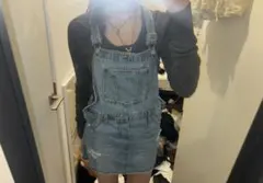 gap オーバーオール　ワンピースのサムネイル