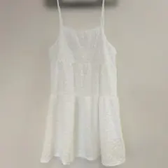 しまむらホワイト アイレットレース キャミソールLサイズのサムネイル