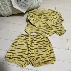 トラ柄 長袖トレーナー 半ズボン　セット