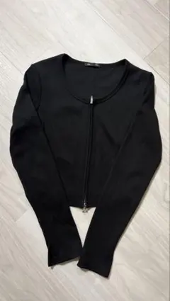GU リブダブルジップトップス 黒 クロップド丈 長袖 S