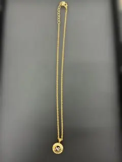 ニナリッチ　ゴールド ロゴ ペンダント ネックレス