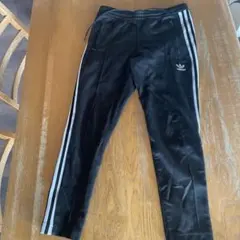 adidas ブラックパンツ 3本ライン　男女 cw1269