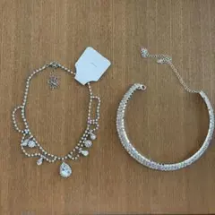 ネックレスとチョーカー2点