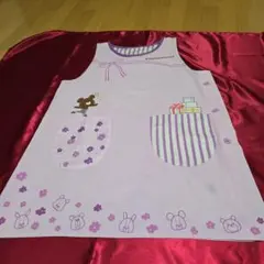 くまのがっこう　保育エプロン　パープルよりのピンク色