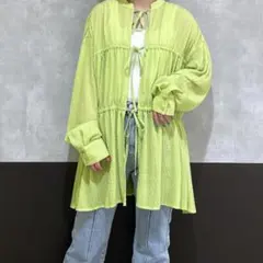 美品 PAGEBOY ページボーイ フロントリボン チュニックブラウスのサムネイル