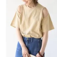 INSCRIRE/アンスクリア　cut out teeのサムネイル