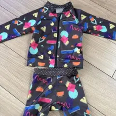 男の子　幾何学模様 水着　80 90