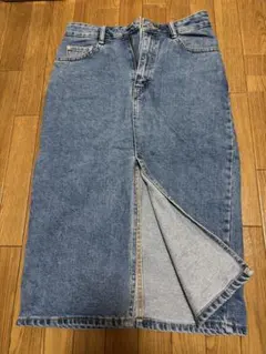 ZARA 前スリット デニムスカート
