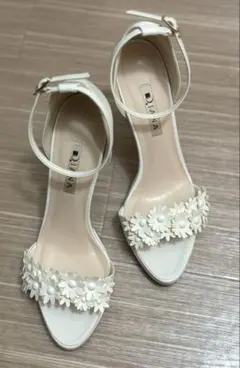 【美品】DIANA ダイアナ フラワー ヒール サンダル