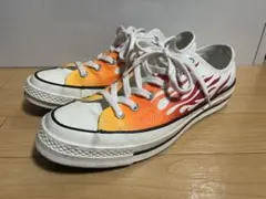 チャックテイラー スニーカー